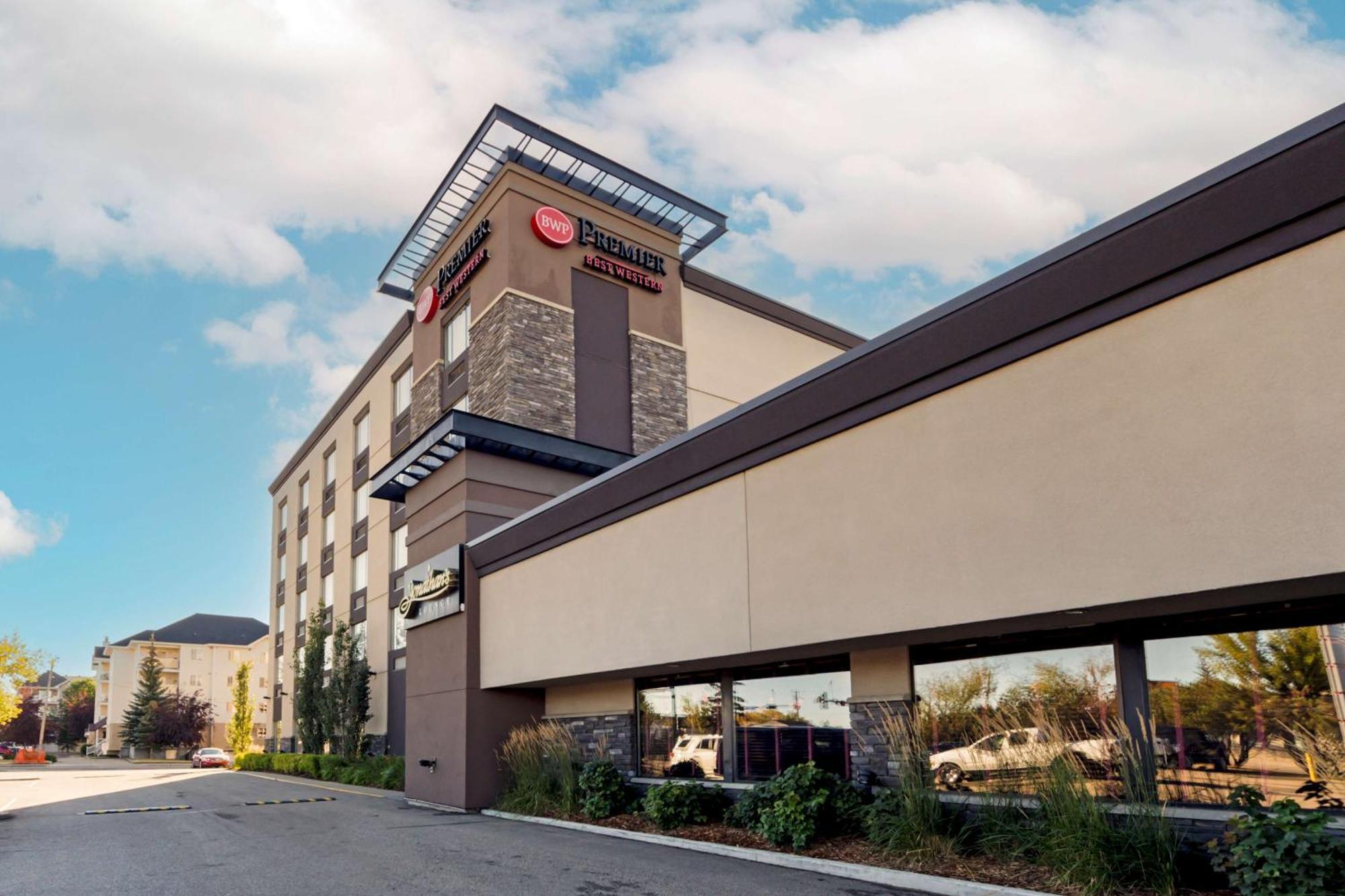 Best Western Premier Denham Inn & Suites Leduc Εξωτερικό φωτογραφία