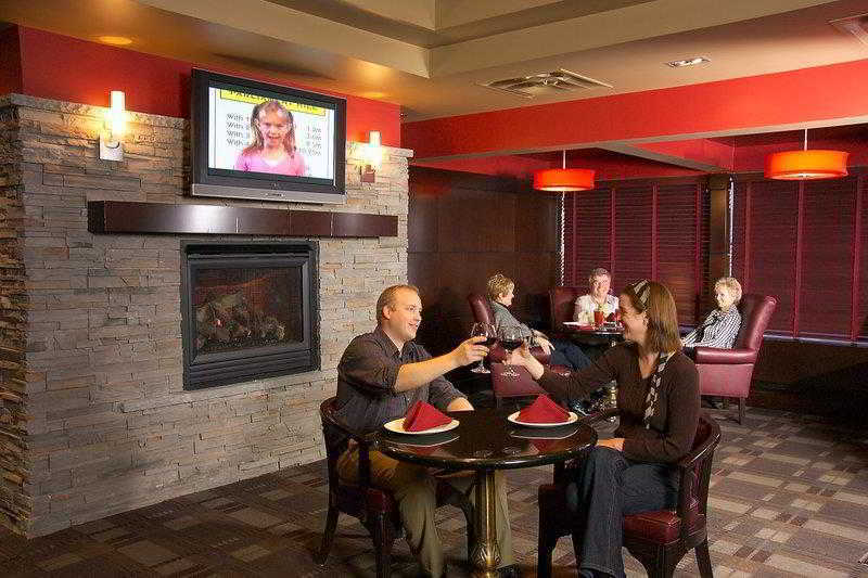 Best Western Premier Denham Inn & Suites Leduc Εξωτερικό φωτογραφία